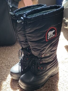 ❌️SOLD❌️Sorel Snowlion XT Size 9 Insulated Black Winter Boots